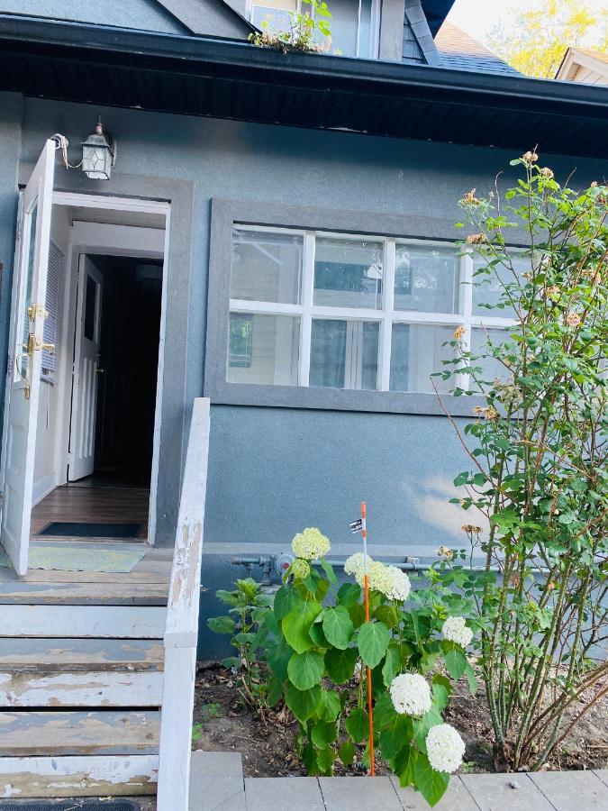 تورونتو Lovely II Space Share A Room East York Canada المظهر الخارجي الصورة