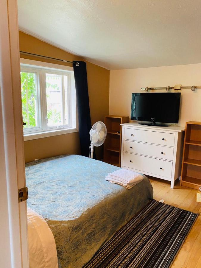 تورونتو Lovely II Space Share A Room East York Canada المظهر الخارجي الصورة